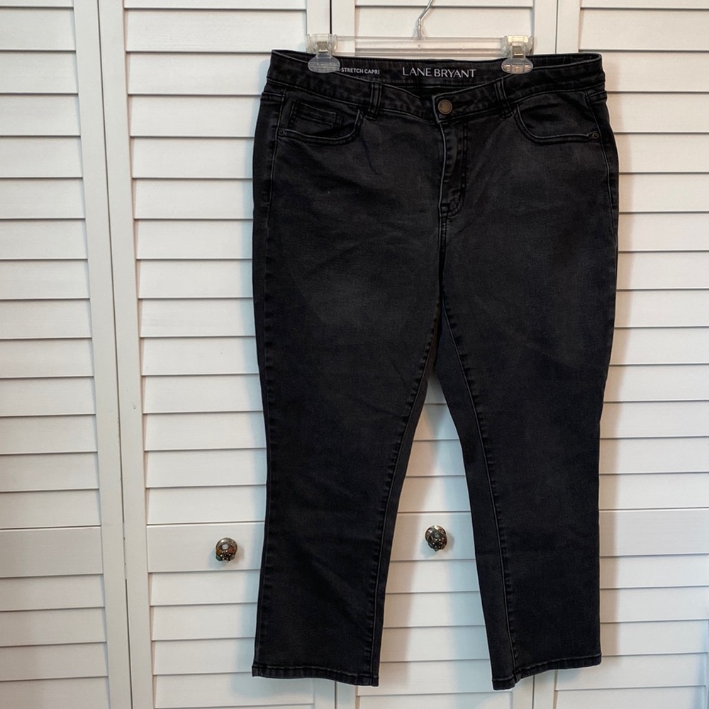 Lane Bryant size 16 black super stretch capri jeans.  No signs of stretching.